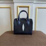 A-219 : Stingray Leather Bag