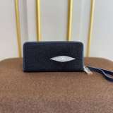 JP-25 : Stingray Wallet