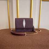 A-295 - Stingray leather bag
