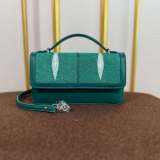 CR-06 : Stingray Leather Bag